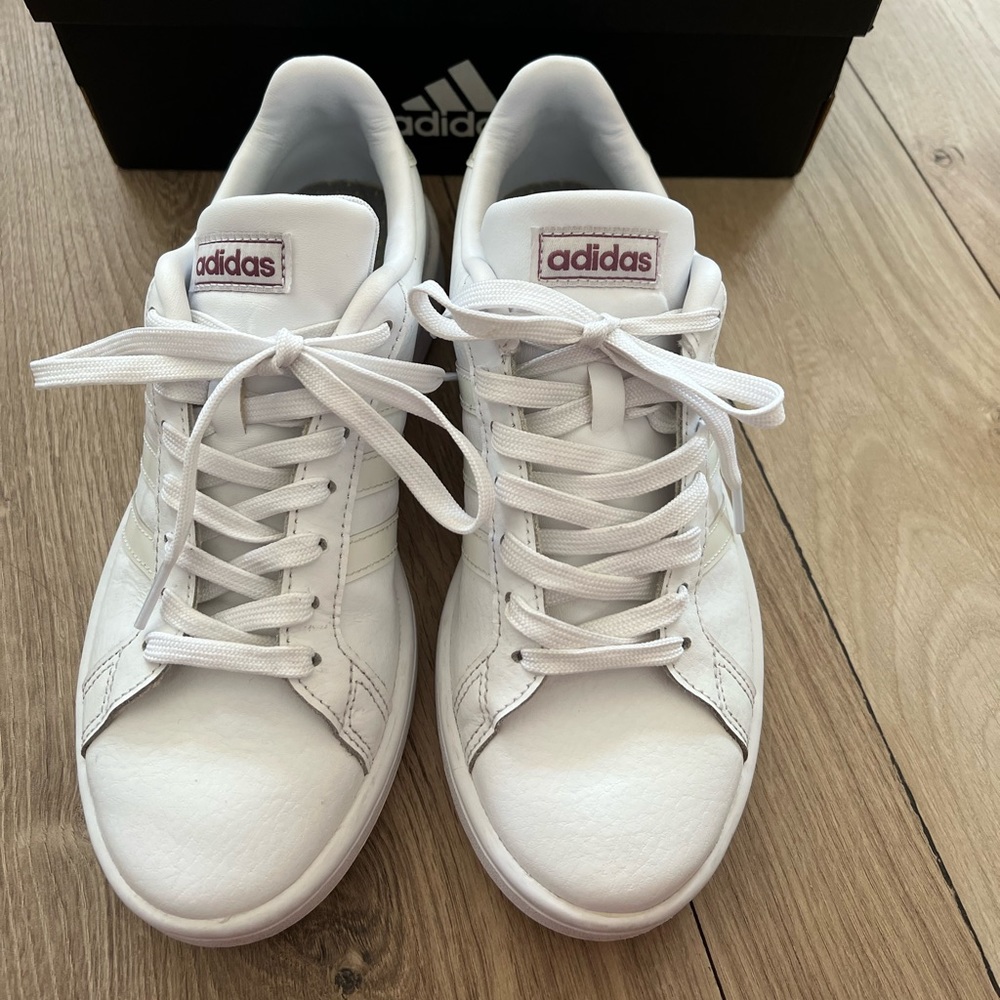 Adidas Athletic Shoes Size 6.5